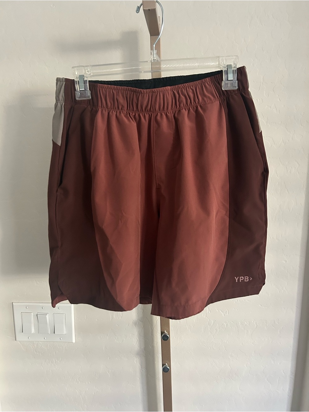 Abercrombie and Fitch YPB shorts fitness workout gym shorts size small